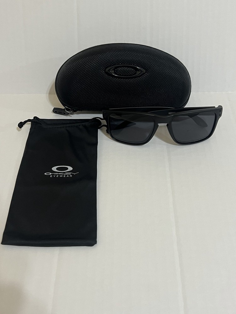 Oakley Holbrook Sunglasses Matte Black / Black Prizm Lens OO9102 New with Box