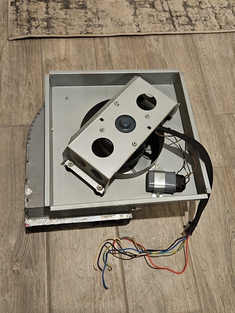 Blower Motor 00487058 Assembly VTN600CVR From a CVS36RS Thermador Cook N Vent