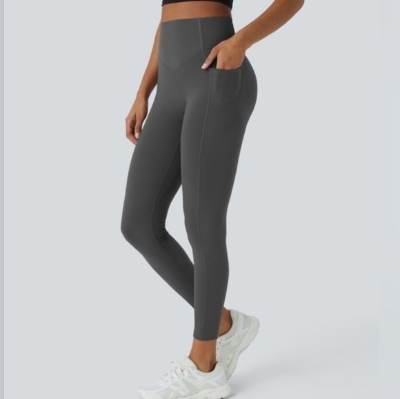 Halara UltraSculpt High Waist Tummy Control 7/8 Leggings in Gray Size L