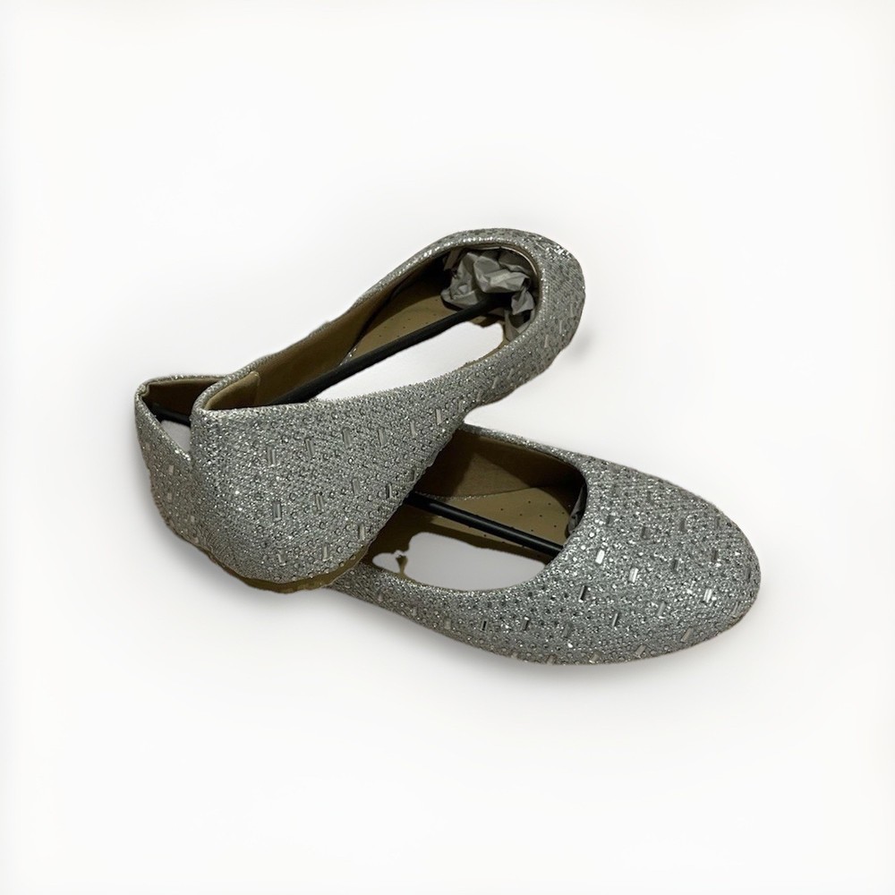 Herstyle Silver Rhinestone Women's Flats Slip On Size 8 Round Toe Synthetic