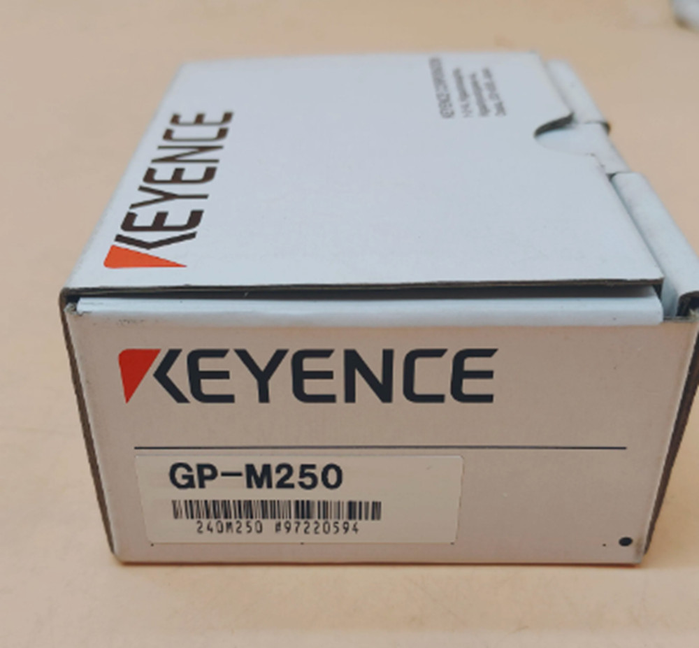 1pcs NEW Keyence GP-M250 Pressure Sensor