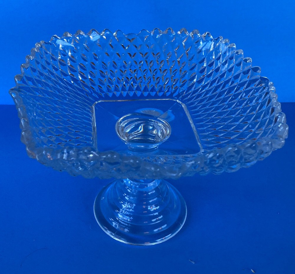 Vintage L.E. Smith Diamond Crystal Clear Crimped Footed Glass Fruit Bowl
