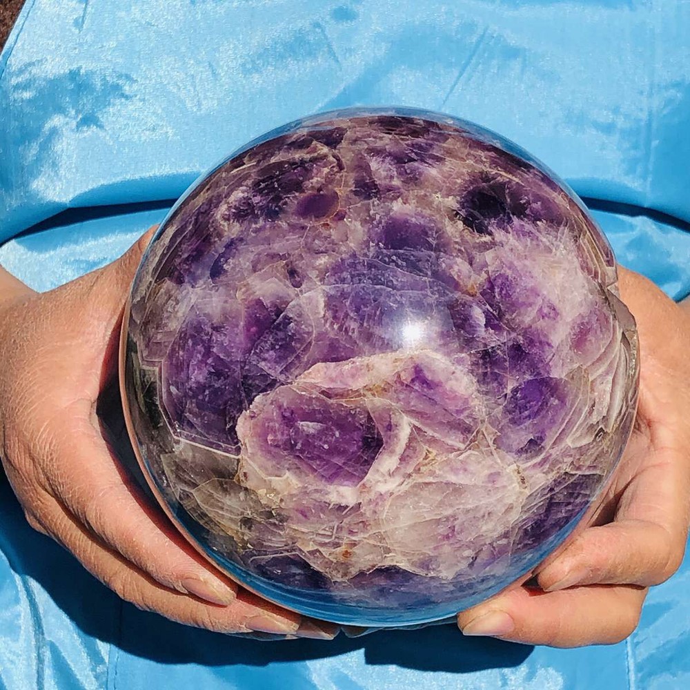 3140G Natural Amethyst Quartz Crystal Sphere Ball for Healing and Meditation
