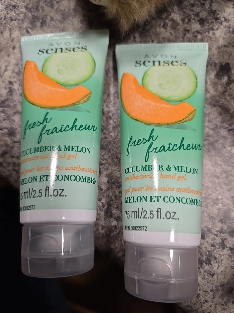 Avon Senses Cucumber Melon Hand Gel 2.5 Oz Hydrating Moisturizer