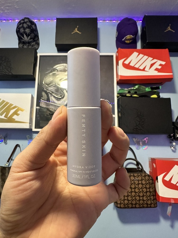 Fenty Skin Hydra Vizor SPF 15 Mini Moisturizer 1 Oz