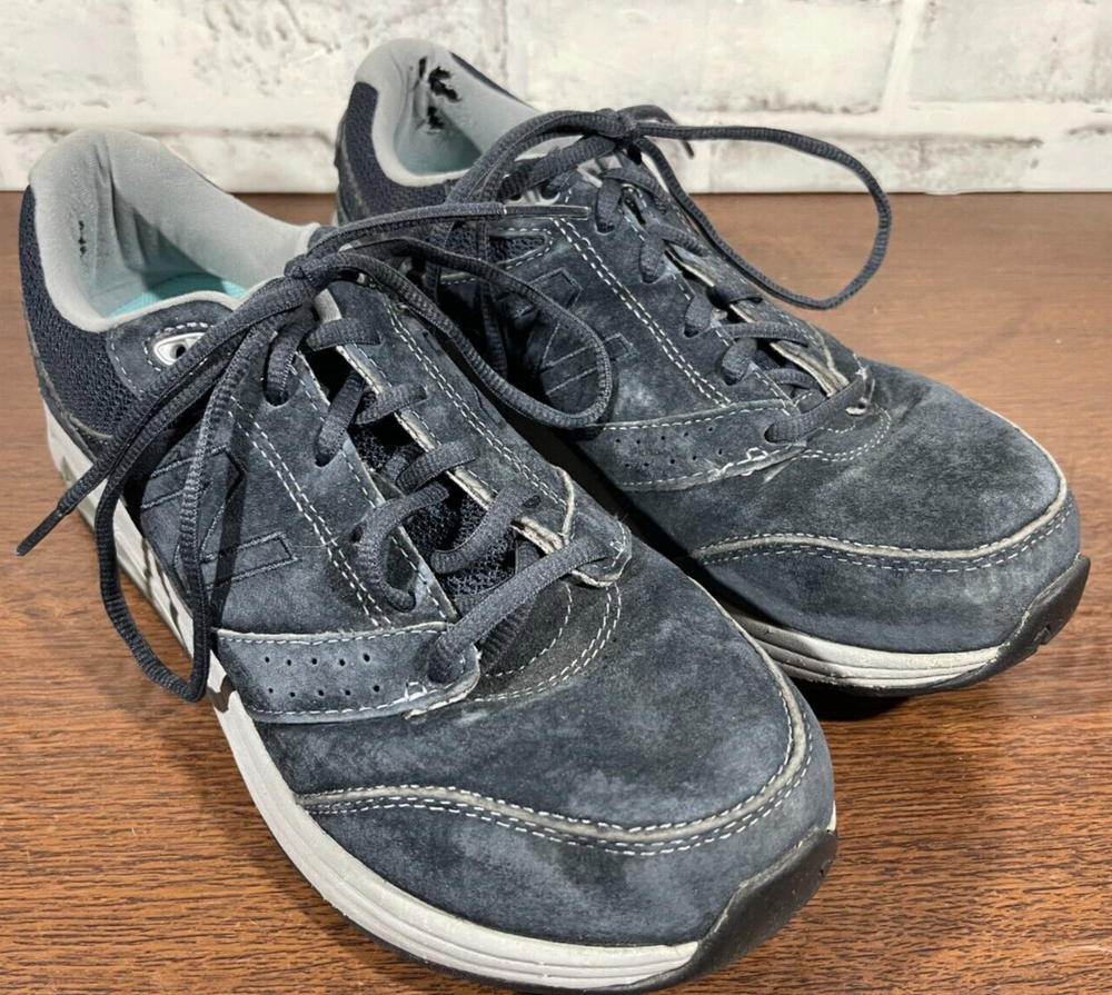 New Balance WW928NV3 Walking Shoes Womens Size 8.5 B Blue Suede Sneakers