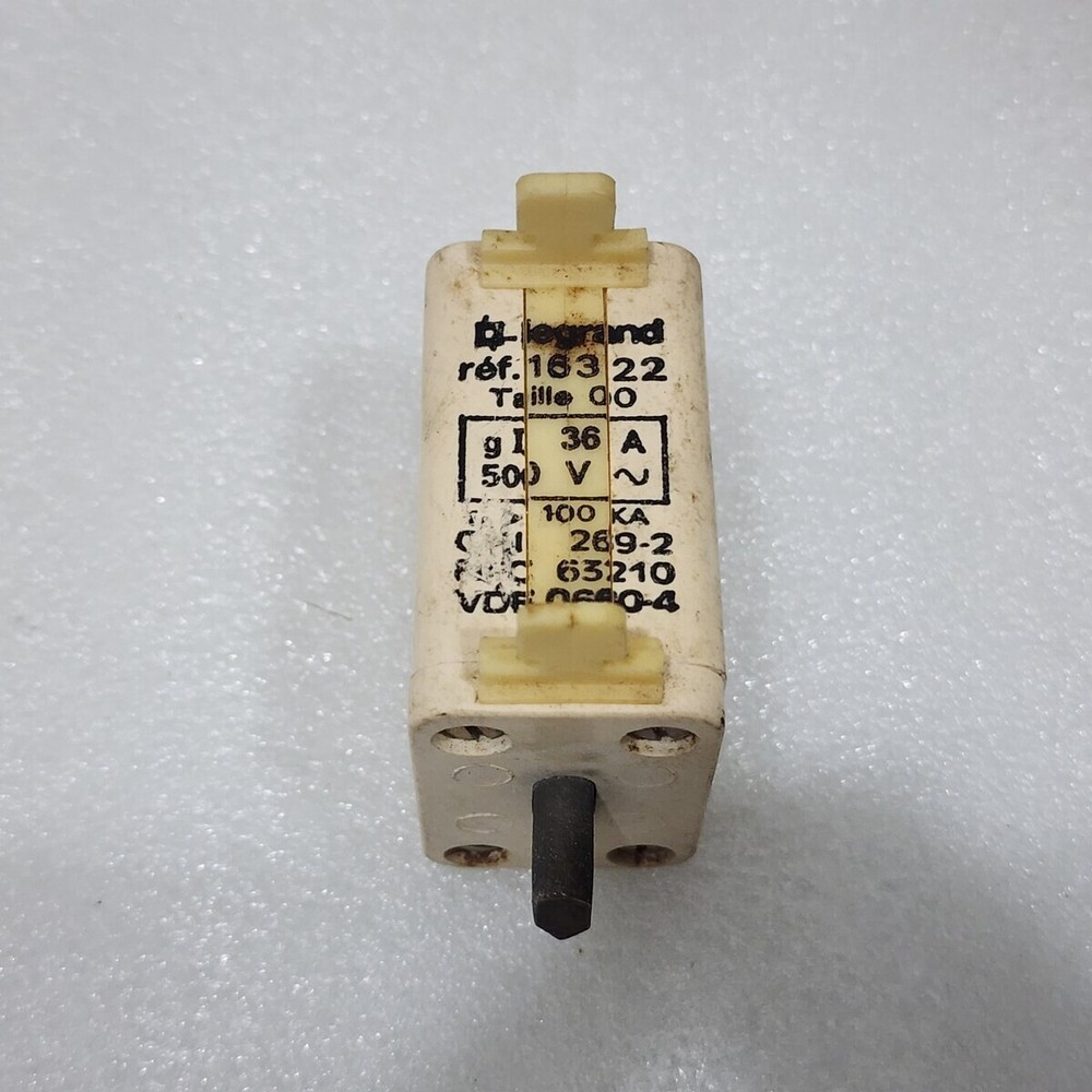 LEGRAND 163 22 36A HRC BLADE TYPE CARTRIDGE FUSE 36A/500V LOT OF 5 UNITS