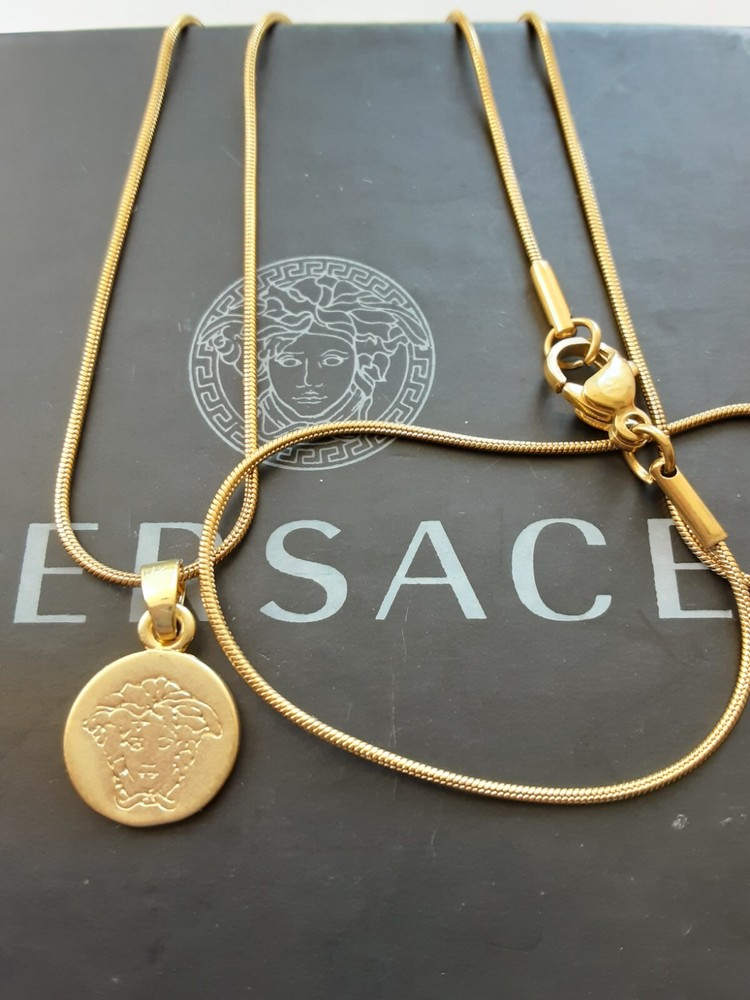 Versace Pendant  /  signature   Head of Medusa 18.5  inch