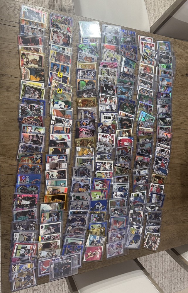 ~ 800 Sports Cards | Mint condition 🔥| Read Description Below For Info!!!