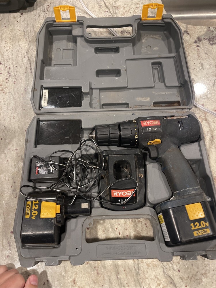 Ryobi 12v Cordless Power Drill CTH1202K -In Case W/ Charger & 2 Batteries-TESTED