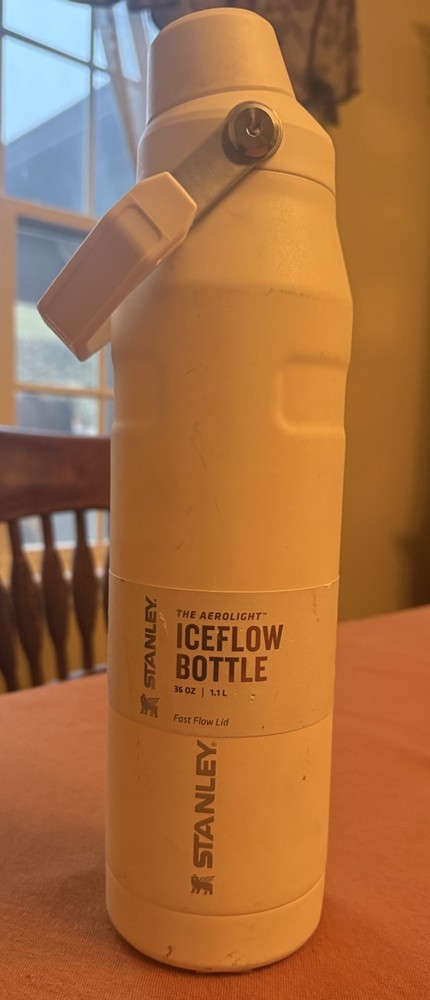 STANLEY AEROLIGHT ICEFLOW BOTTLE/36oz/NEW!!