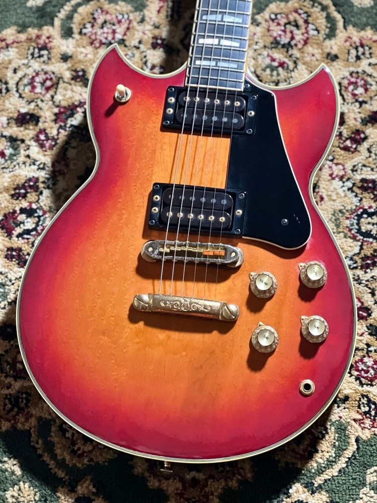 Vintage 1980s Yamaha SG2000 Electric Guitar for Sale