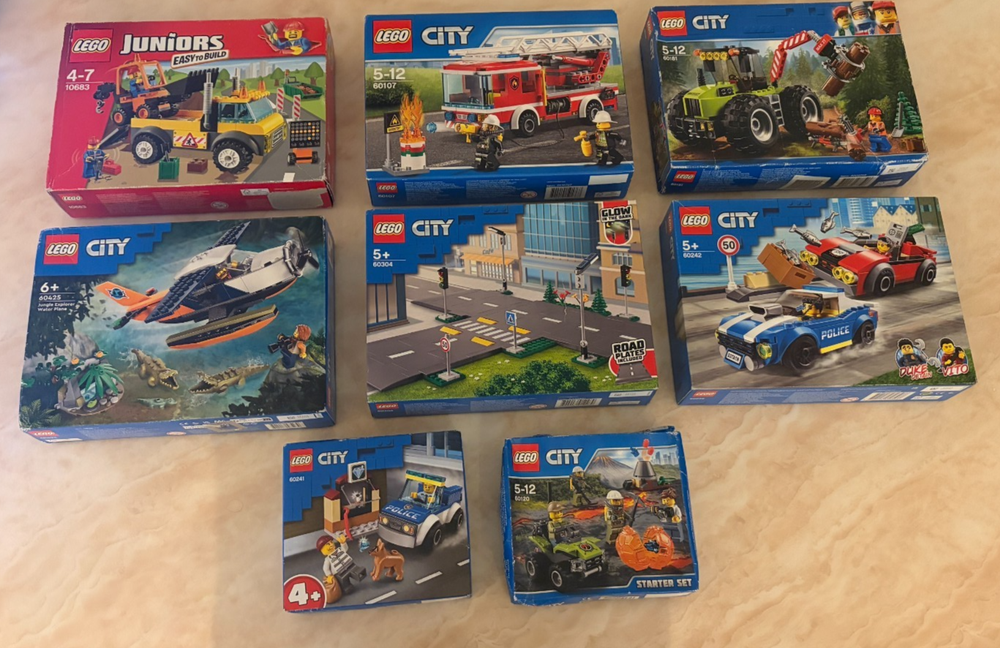 RETIRED LEGO CITY BUNDLE - 8 ITEMS - BRAND NEW SEALED IN BOX - AMAZING VALUE