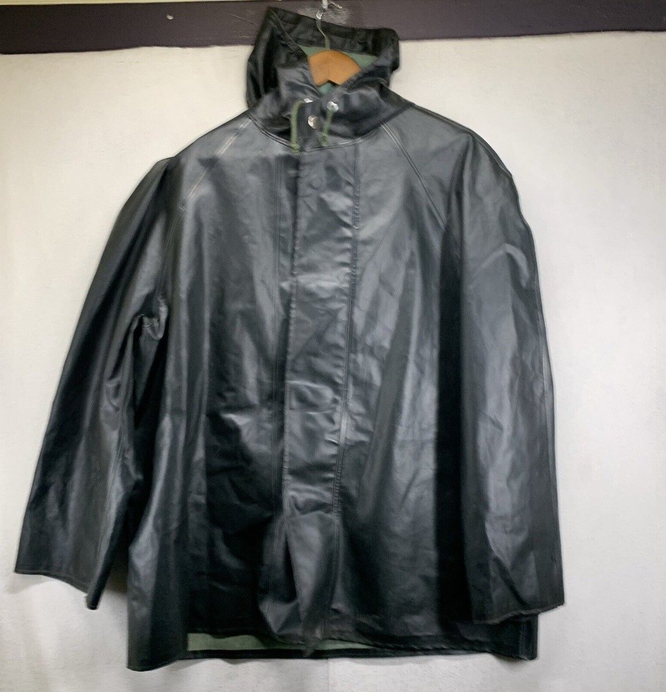 Helly Hansen Men's PVC Snap Waterproof Fishing Work Coat with Hood