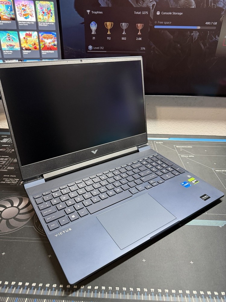 HP Victus 15.6 144Hz FHD i5-12450H 16GB DDR4 / 512GB SSD RTX 3050 Excellent