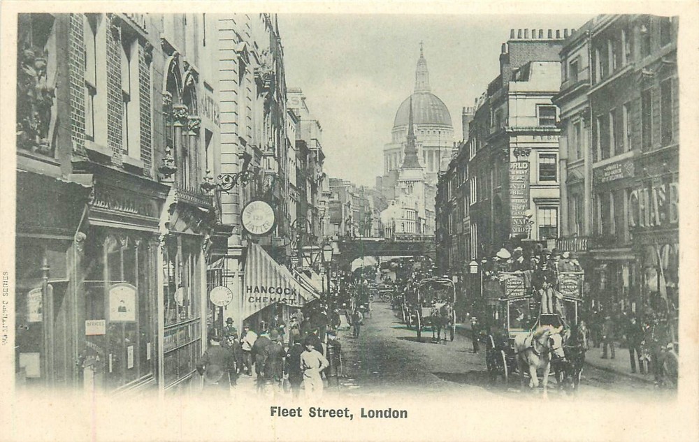 c1905 London UK Fleet Street people undivded Postcard 25-7346