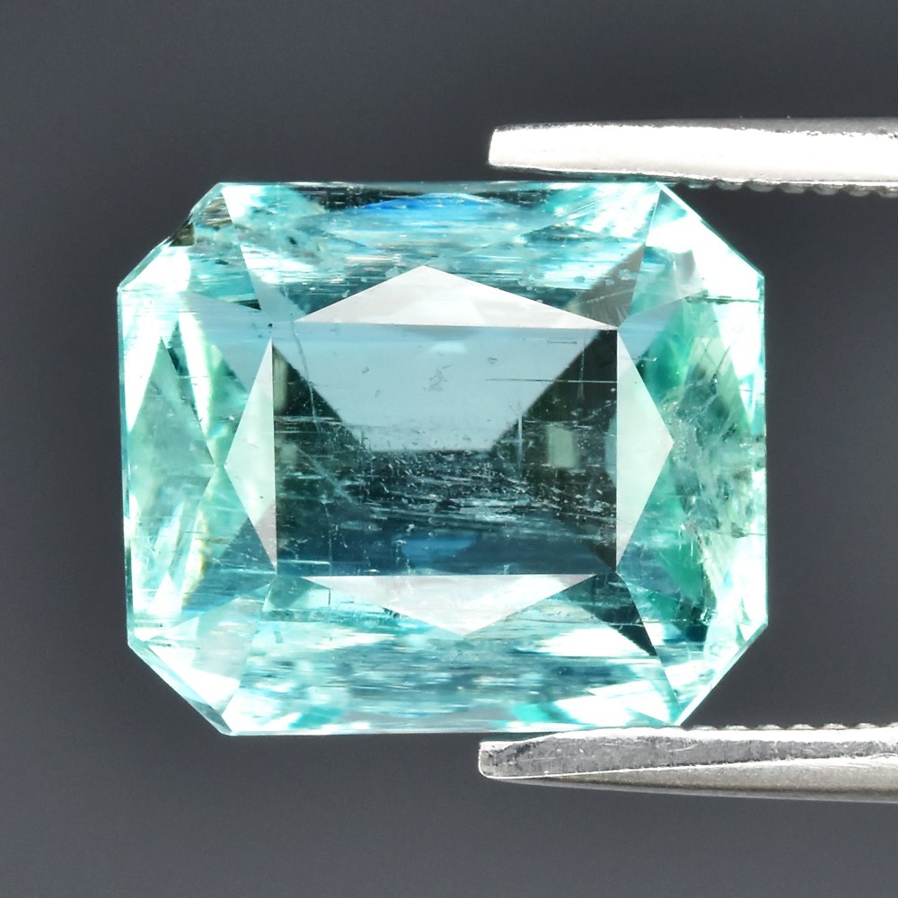 💎 3.74ct 10x8.5mm Scissor-Cut Natural Bluish Green Emerald - Nigeria Gemstone