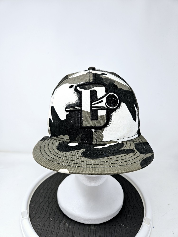 Detroit Pistons New Era Snow Camo Snapback Hat NBA Used Condition FAST SHIPPING
