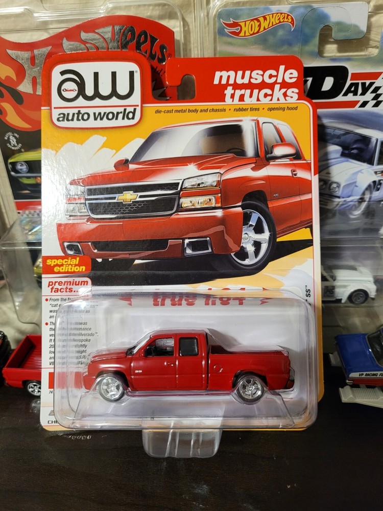 Auto World 1/64 2006 Chevy Silverado SS Victory  Red