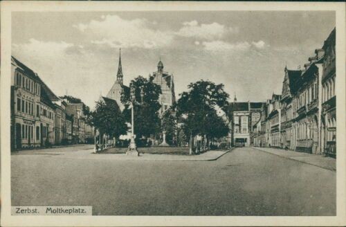 Postcard Zerbst Moltkeplatz (No.9829)