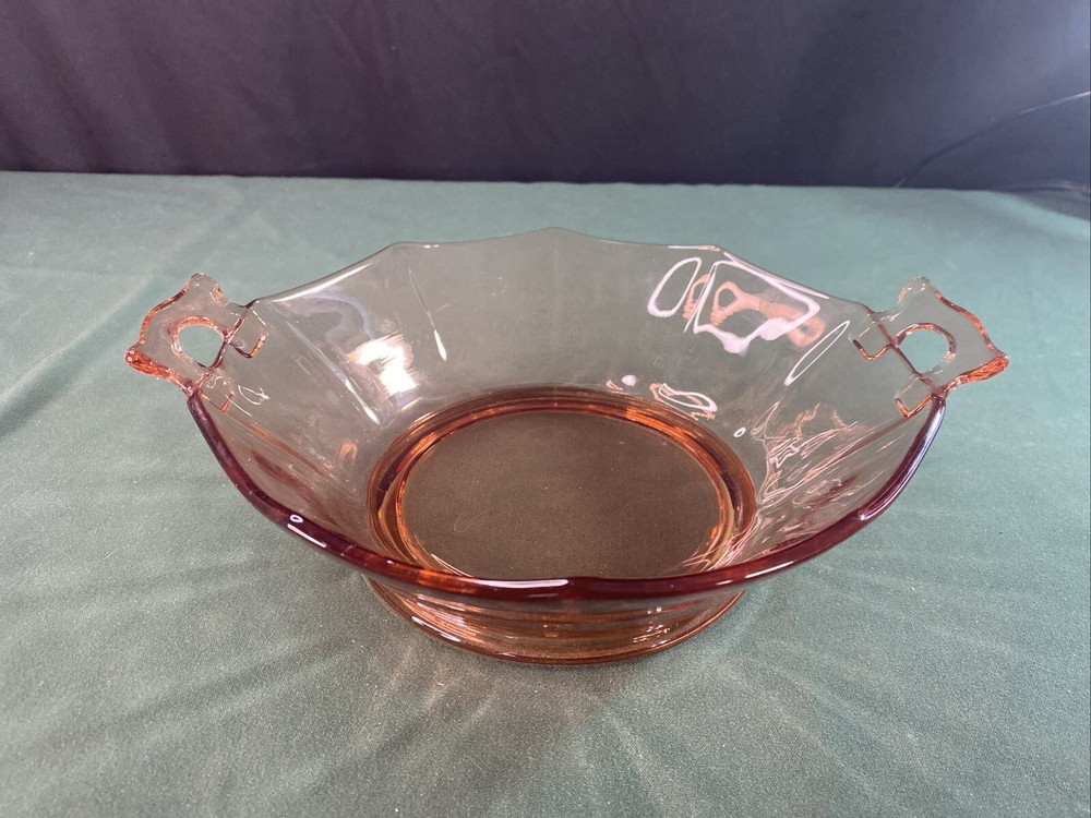 Pink Depression Glass Serving Bowl - Art Deco 10