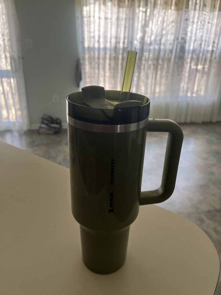 Starbucks x Stanley Olive Green 40oz Insulated Quencher Tumbler