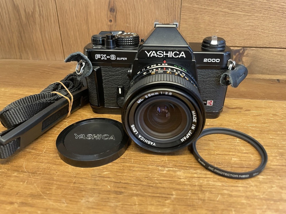 *Near Mint ++* Yashica FX-3 Super 2000 Film Camera ML 28mm F/2.8 C/Y Lens /Japan