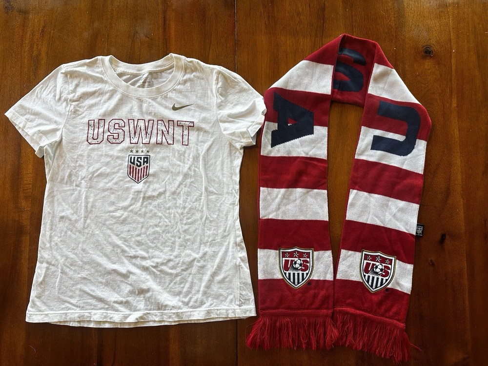Nike USA Women's Soccer Shirt and Scarf World Cup USWNT sz Medium Paris Olympics
