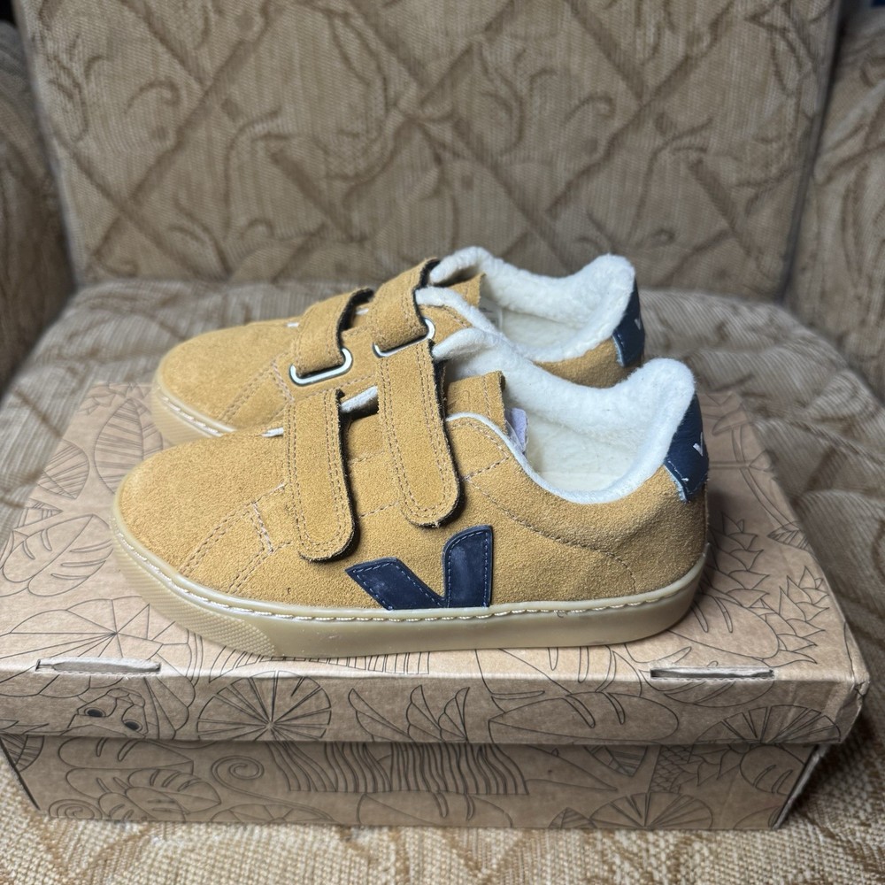 VEJA Kids Small Esplar Leather Sneakers White Orange Laces Size 12.5 for Boys Girls