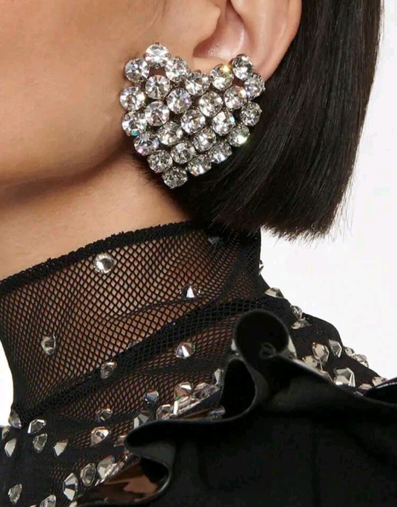 NWT Heart-Shaped Crystal Silver Clip-On Earrings for a Bold Look