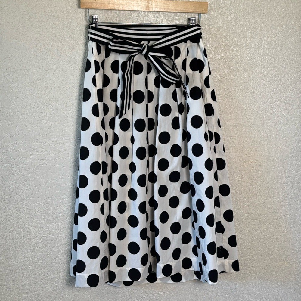 Talbots Women's Size 4 Pleated Polka Dot Skirt Side Zipper Black & White NWT