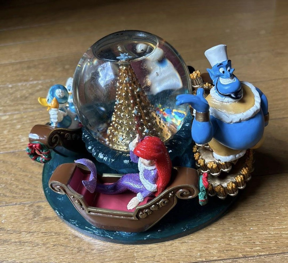 DisneySea 2004 Limited Edition Christmas Snow Globe Collectible
