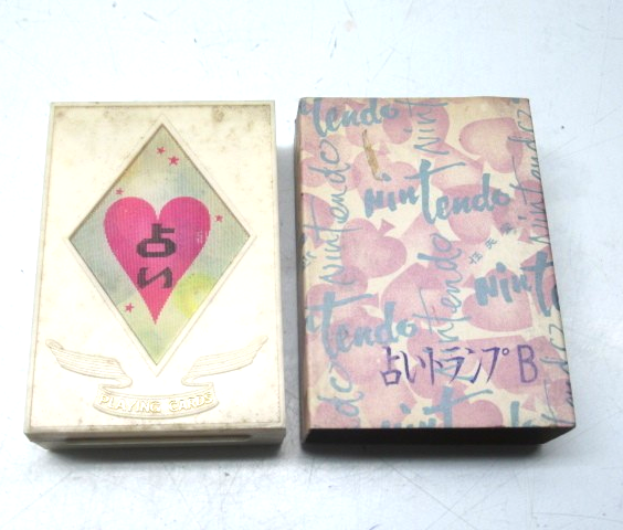 Nintendo vintage 1950s Fortune Telling playing cards antique w/ logo sleeve