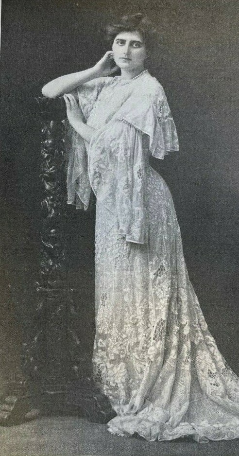 1903 Vintage Magazine Illustration Actress Maxine Elliott