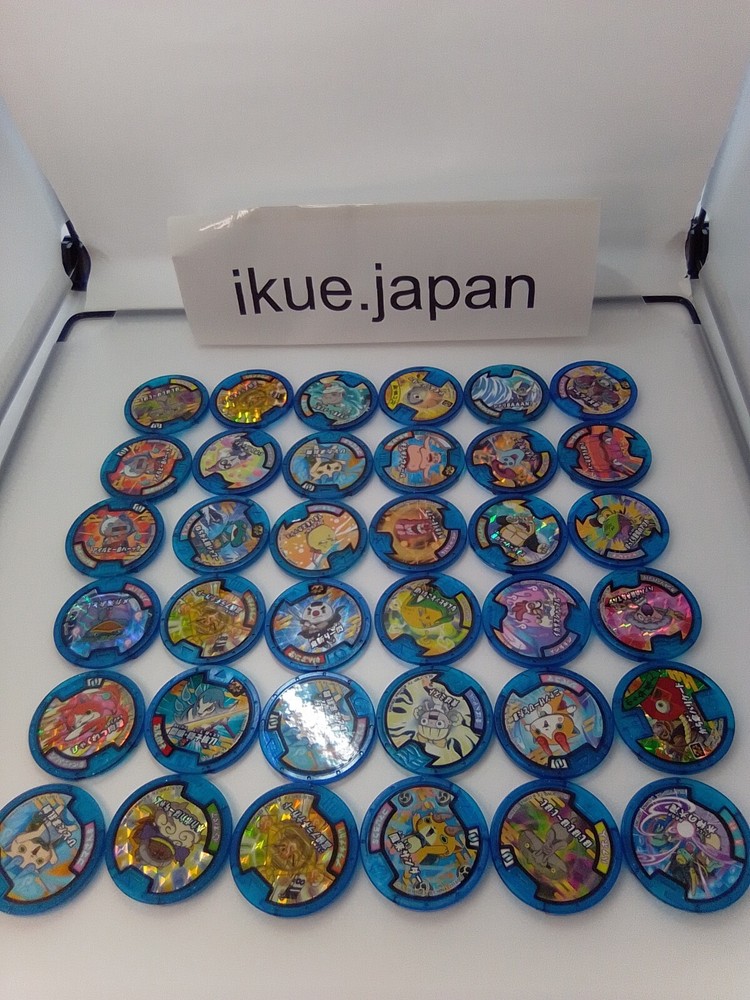 YOKAI WATCH 36pcs Blue Medals with Case BANDAI Anime Holo