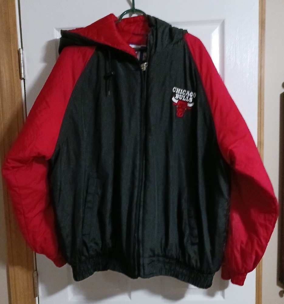 90s Vintage Chicago Bulls NBA Licensed Puff Jacket Coat Size XL