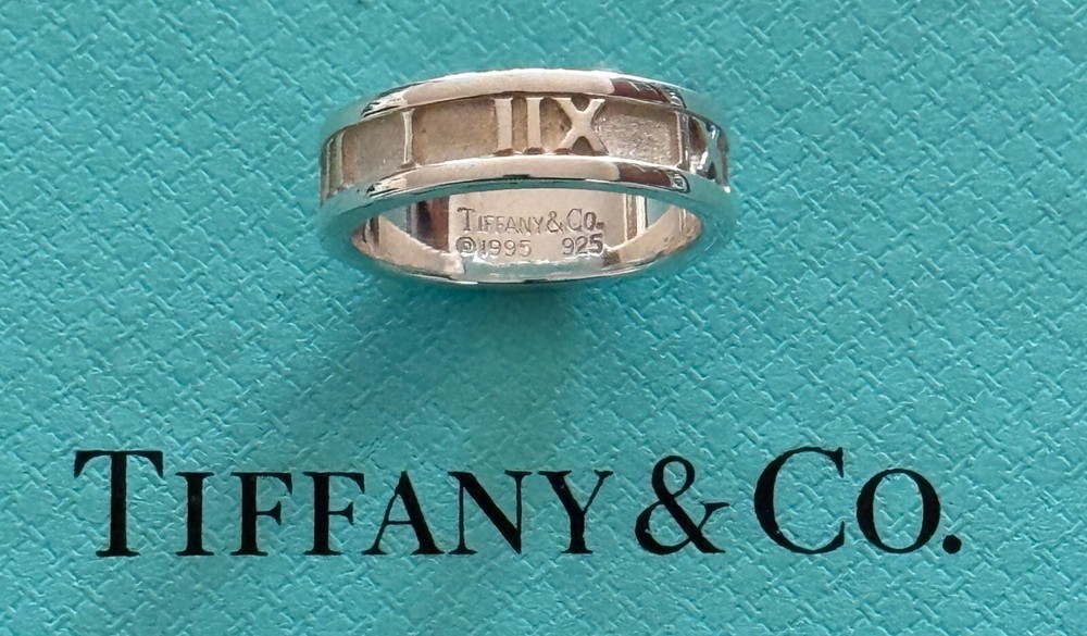 Tiffany & Co.  Atlas Ring  Sterling Silver 925 Size  4 US