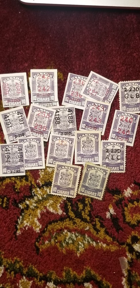 Canada Tobacco Revenue Stamp 10 Cigars One Random Stamp Pick From The Lot.