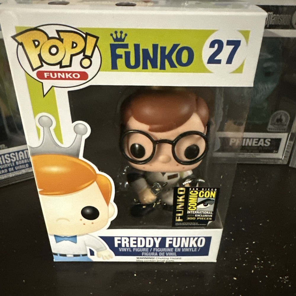Funko Pop Freddy Funko Egon Spengler Ghostbusters SDCC 2014 LE 300 + Hard Stack