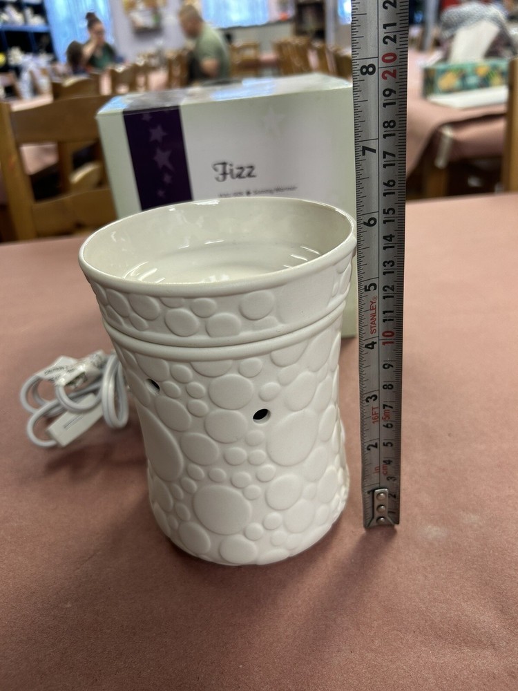 Retired Scentsy Fizz Full Size Warmer Limited Edition