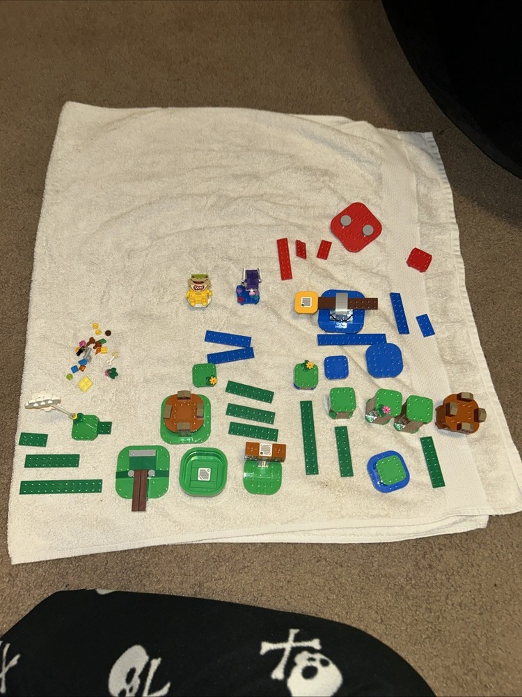 LEGO Super Mario Adventures Starter Course 6288910 with Interactive Mario Figure