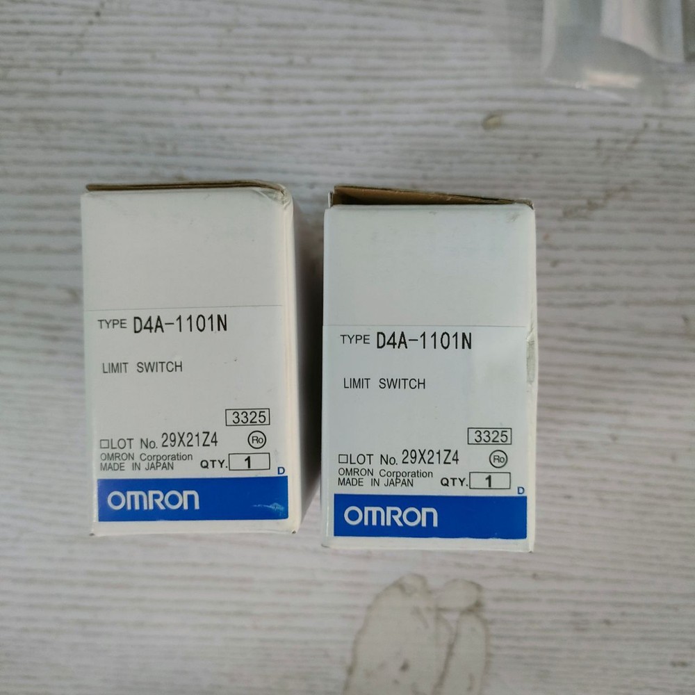 New Omron D4A-1101N Limit Switch 1PC D4A1101N Free Shipping