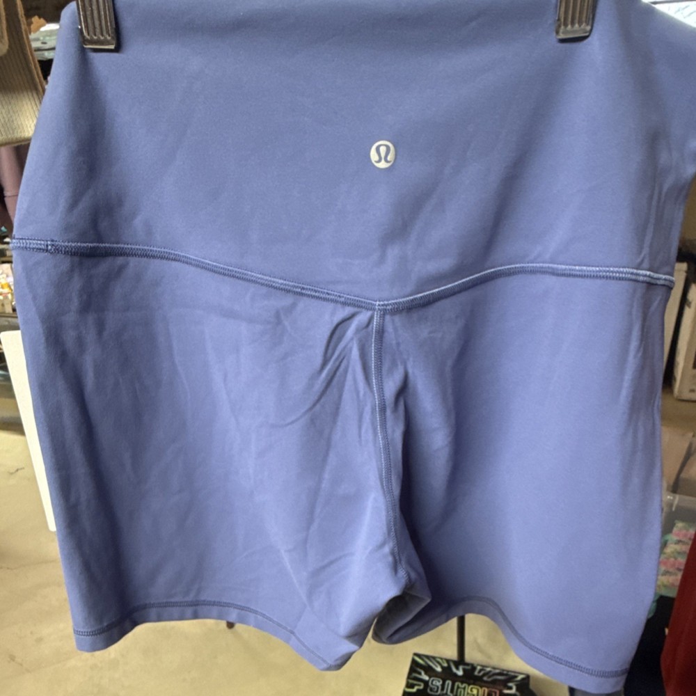 Lululemon Align High-Rise Short 6