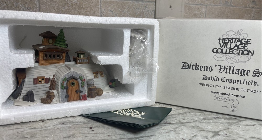 Dept 56 Dickens Village David Copperfield Peggotty's Seaside Cottage 55506 with Original Box