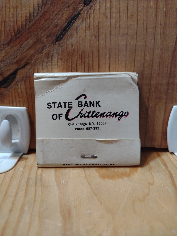 Vintage MATCHBOOK: STATE BANK OF Chittenango, N Y.    MB127
