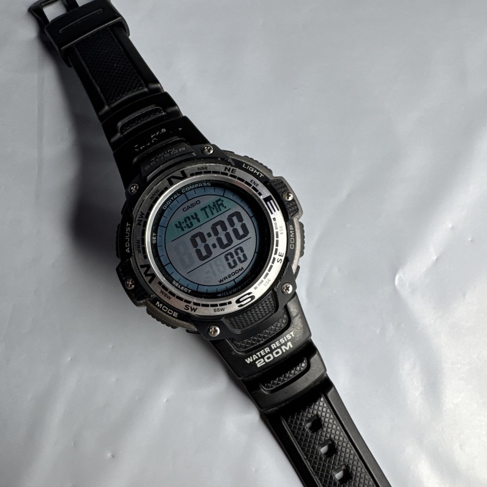 Casio Twin Sensor Watch Men Digital Compass Black 3157 SGW-100 200M New Battery