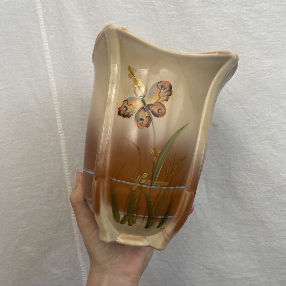 Fenton Pond Butterfly LE Chocolate Caramel Slag Square Mouth Vase 2008 D Barbour