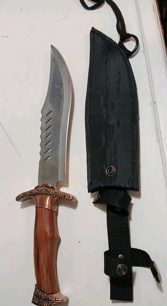 14.25 Inch Bush Warrior Bowie Knife with Hand Guard Hilton and Sheath New