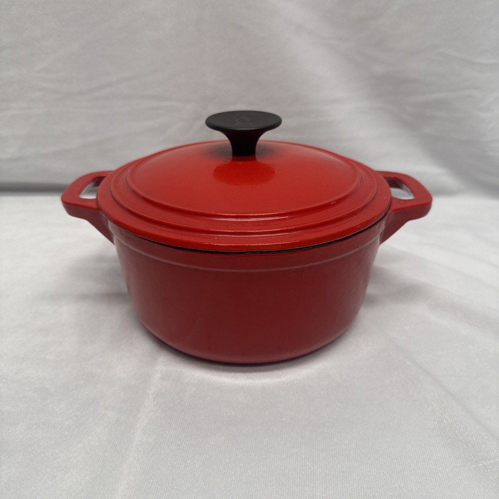Grand Gourmet 3 Quart Red Enamel Dutch Oven Crack-Free