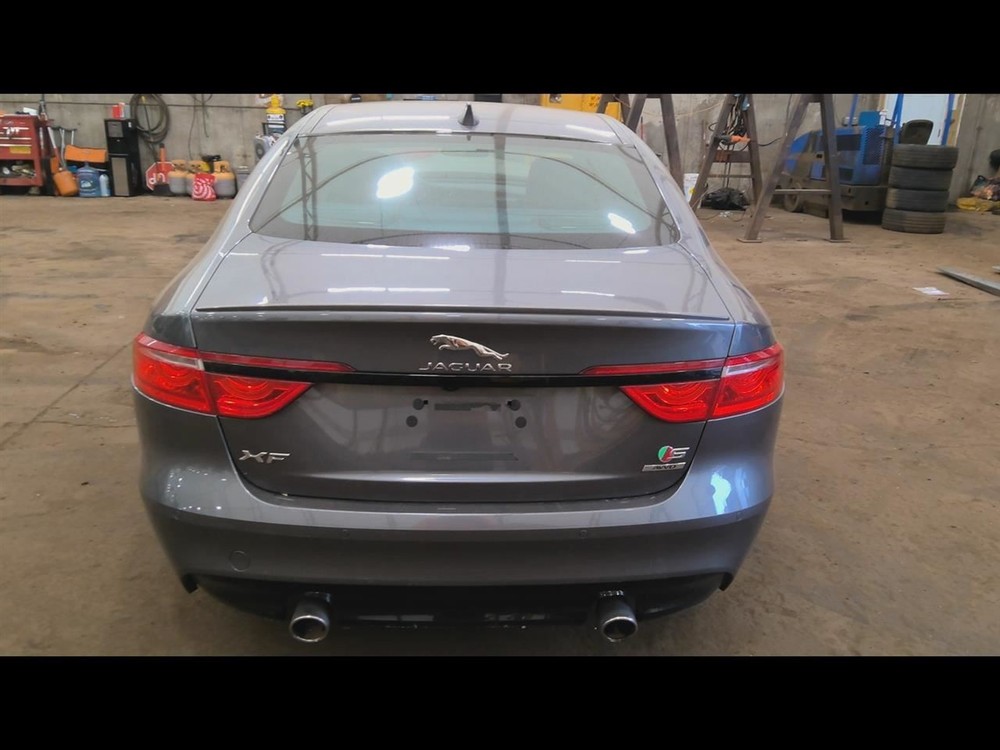 Driver Front Seat  Electric 14 Way Adjustable Fits 16-19 XF 6830478